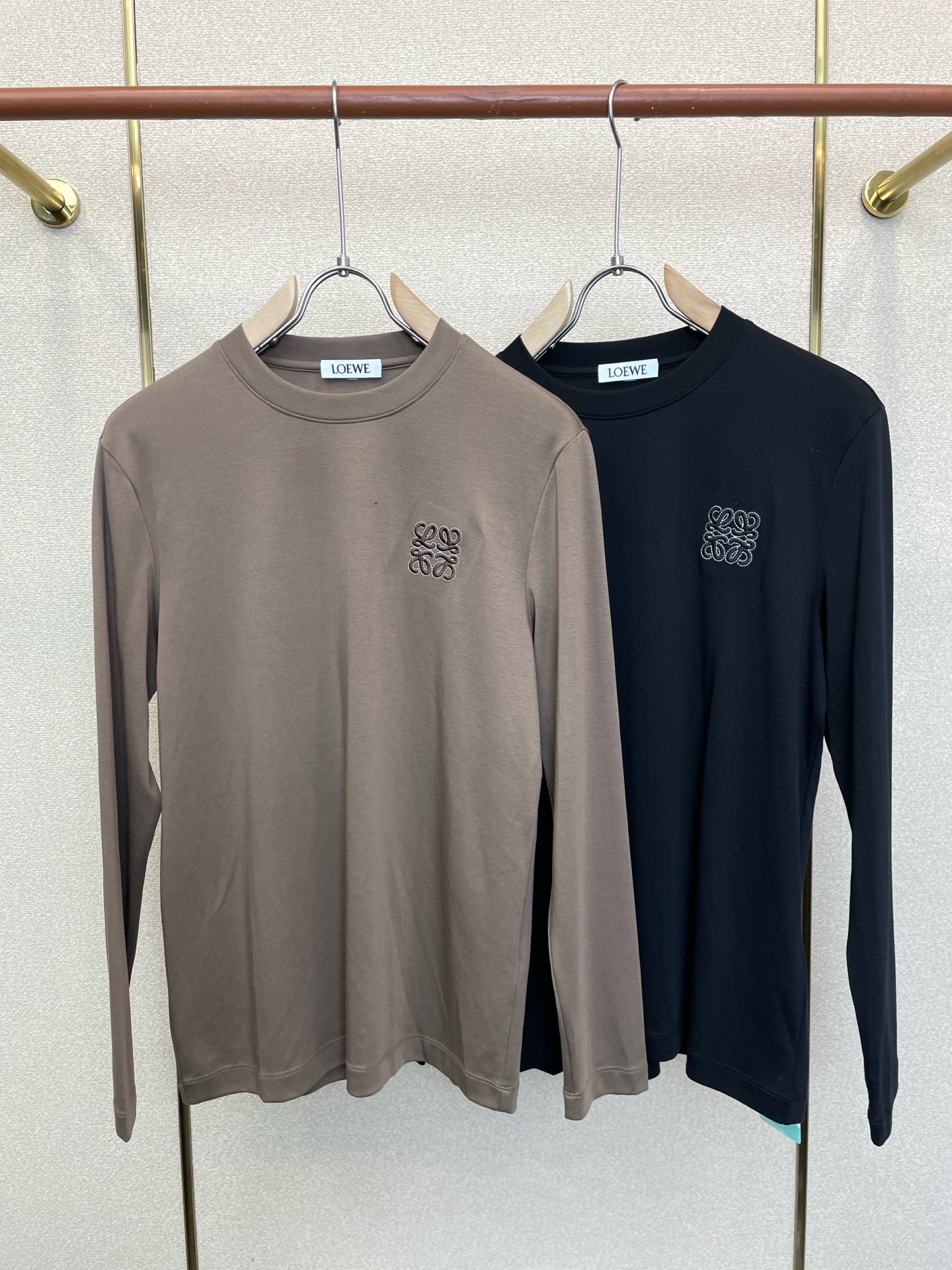 LOEWE罗意威💥独家专供新款原单男士休闲长袖 高端定制 高端版本 时尚百搭爆款⚠️⚠️✨✨进口面料 手感超柔软细腻  