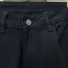 Gucci古驰💥砸锅卖铁都要上的新款新款休闲牛仔裤👖高端版本 专柜定制面料 透气舒适度高,细节无可挑剔,品牌元素设计理念 Gucci古驰💥砸锅卖铁都要上的新款新款休闲牛仔裤👖高端版本 专柜定制面料 透气舒适度高,细节无可挑剔,品牌元素设计理念