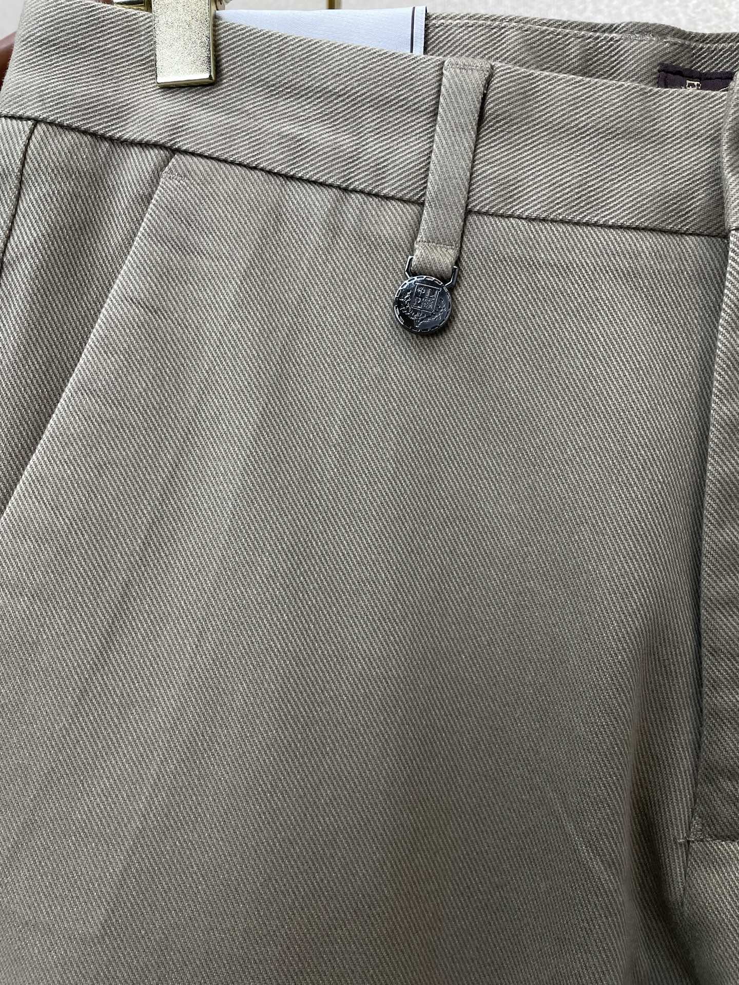 Loro Piana-Loro Piana诺悠翩雅💥砸锅卖铁都要上的新款新款 休闲裤 高端版本！专柜定制面料 透气舒适度