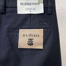 Burberry巴宝莉💥砸锅卖铁都要上的新款新款 休闲裤 高端版本!专柜定制面料 透气舒适度高,细节无可挑剔,品牌元素设 Burberry巴宝莉💥砸锅卖铁都要上的新款新款 休闲裤 高端版本!专柜定制面料 透气舒适度高,细节无可挑剔,品牌元素设