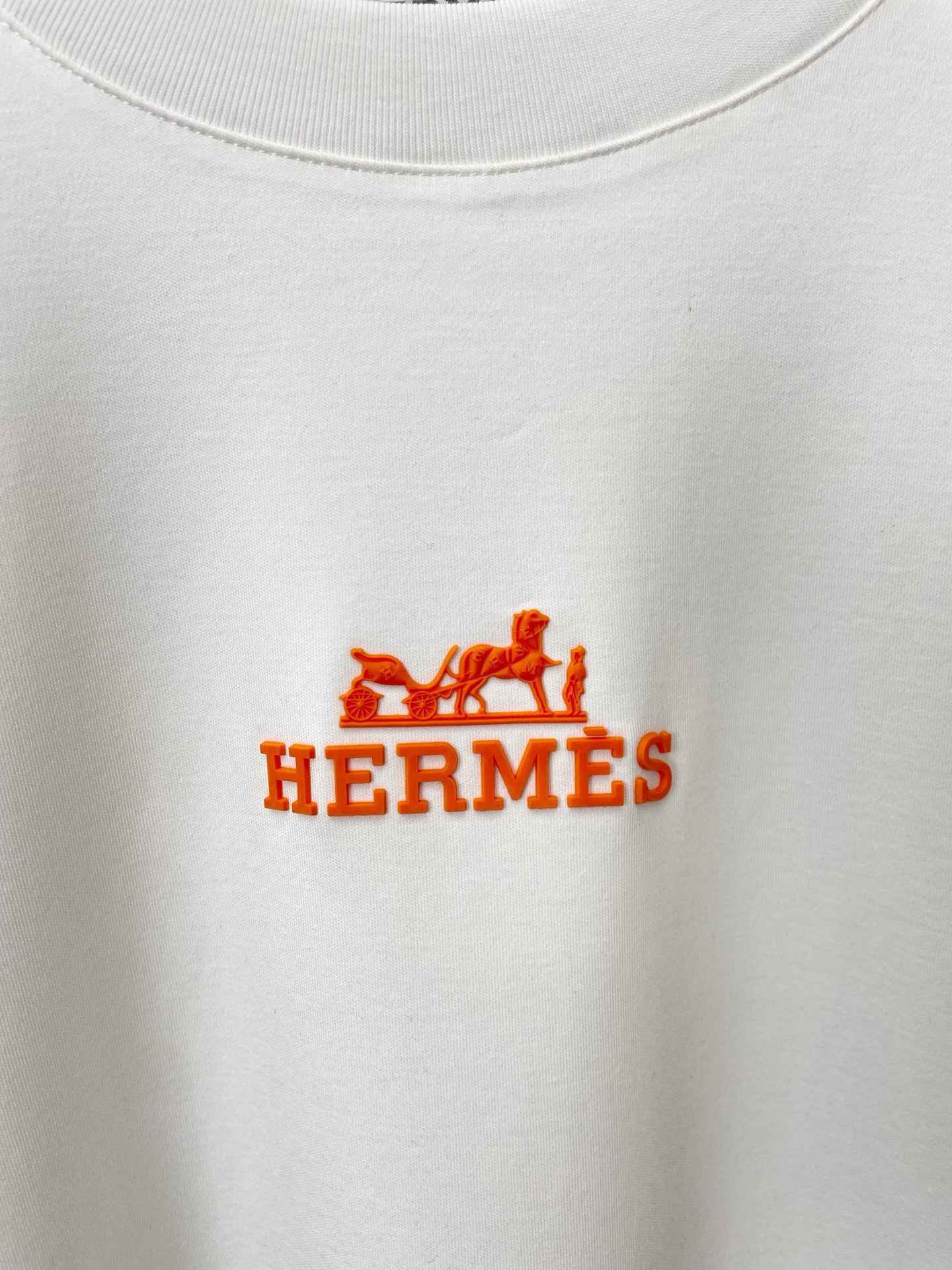 Hermès爱马仕💥砸锅卖铁都要上的新款新款原单男士休闲短袖 高端定制 高端版本 时尚百搭爆款⚠️⚠️✨✨进口面料 手感