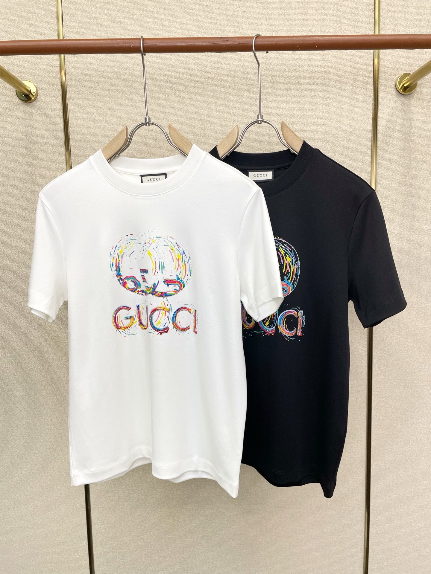 Gucci古驰💥砸锅卖铁都要上的新款新款原单男士休闲短袖 高端定制 高端版本 时尚百搭爆款⚠️⚠️✨✨进口面料 手感超柔