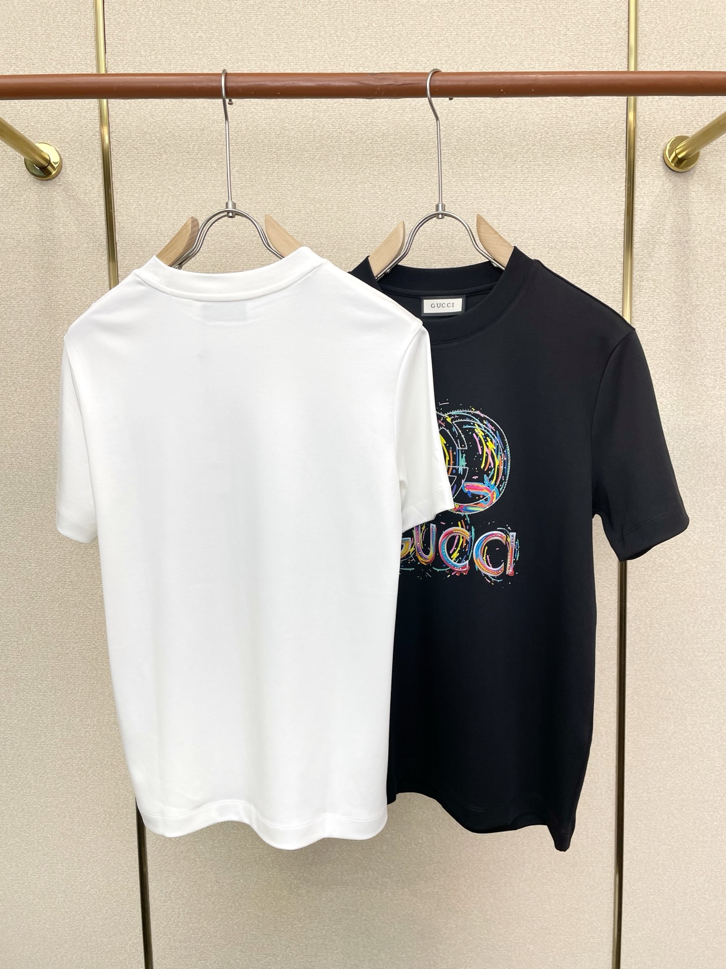 Gucci古驰💥砸锅卖铁都要上的新款新款原单男士休闲短袖 高端定制 高端版本 时尚百搭爆款⚠️⚠️✨✨进口面料 手感超柔
