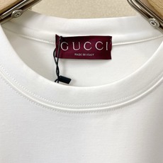 Gucci古驰💥砸锅卖铁都要上的新款新款原单男士休闲短袖 高端定制 高端版本 时尚百搭爆款⚠️⚠️✨✨进口面料 手感超柔 Gucci古驰💥砸锅卖铁都要上的新款新款原单男士休闲短袖 高端定制 高端版本 时尚百搭爆款⚠️⚠️✨✨进口面料 手感超柔