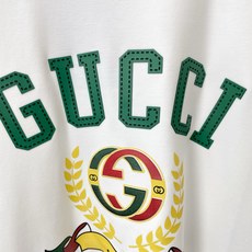 Gucci古驰💥砸锅卖铁都要上的新款新款原单男士休闲短袖 高端定制 高端版本 时尚百搭爆款⚠️⚠️✨✨进口面料 手感超柔 Gucci古驰💥砸锅卖铁都要上的新款新款原单男士休闲短袖 高端定制 高端版本 时尚百搭爆款⚠️⚠️✨✨进口面料 手感超柔