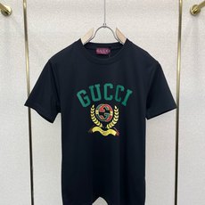 Gucci古驰💥砸锅卖铁都要上的新款新款原单男士休闲短袖 高端定制 高端版本 时尚百搭爆款⚠️⚠️✨✨进口面料 手感超柔 Gucci古驰💥砸锅卖铁都要上的新款新款原单男士休闲短袖 高端定制 高端版本 时尚百搭爆款⚠️⚠️✨✨进口面料 手感超柔