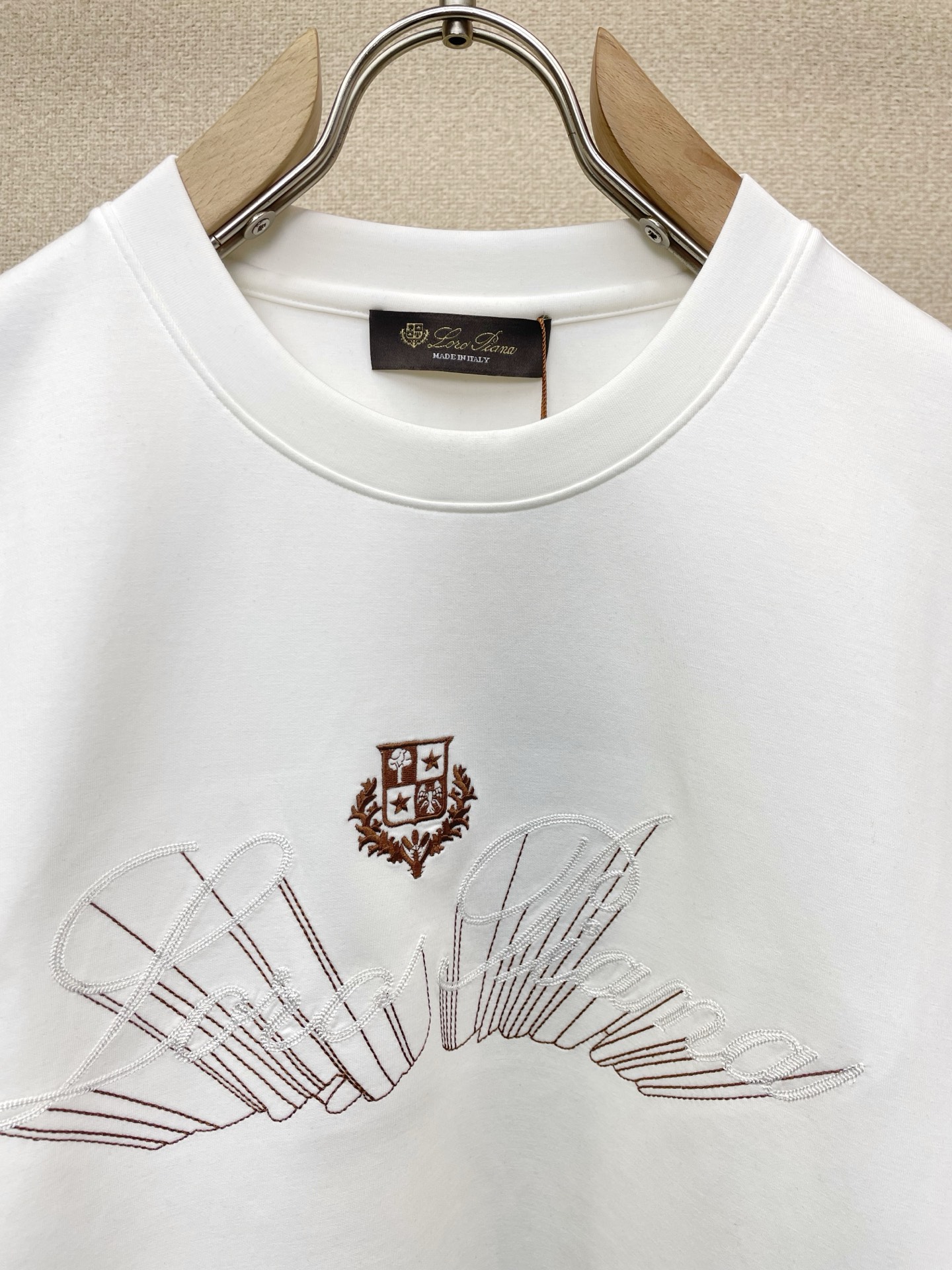 Loro Piana-Loro Piana诺悠翩雅💥砸锅卖铁都要上的新款新款原单男士休闲短袖 高端定制 高端版本 时尚百