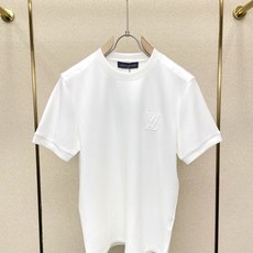 Louis Vuitton路易威登💥砸锅卖铁都要上的新款新款原单男士休闲短袖 高端定制 高端版本 时尚百搭爆款⚠️⚠️✨ Louis Vuitton路易威登💥砸锅卖铁都要上的新款新款原单男士休闲短袖 高端定制 高端版本 时尚百搭爆款⚠️⚠️✨