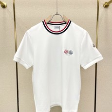 Moncler蒙口💥砸锅卖铁都要上的新款新款原单男士休闲短袖 高端定制 高端版本 时尚百搭爆款⚠️⚠️✨✨进口面料 手感 Moncler蒙口💥砸锅卖铁都要上的新款新款原单男士休闲短袖 高端定制 高端版本 时尚百搭爆款⚠️⚠️✨✨进口面料 手感