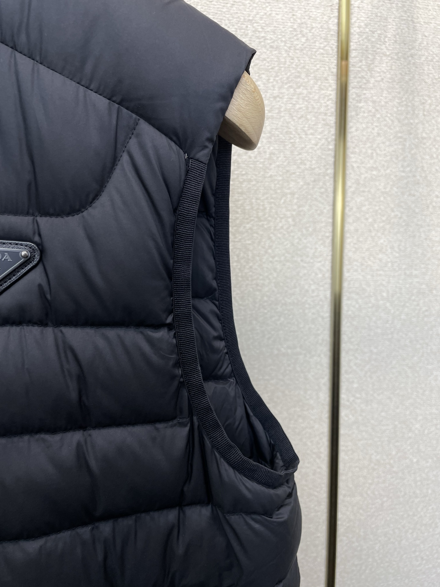羽绒服- Prada普拉达💥砸锅卖铁都要上的新款新款原单男士休闲三穿加绒羽绒马甲外套 可叠穿单穿羽绒外套 羽绒马甲➕加绒