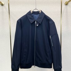 TOM FORD汤姆福特💥砸锅卖铁都要上的新款新款原单男士休闲夹克外套 高端定制 高版本 时尚百搭爆款⚠️⚠️✨✨进口面 TOM FORD汤姆福特💥砸锅卖铁都要上的新款新款原单男士休闲夹克外套 高端定制 高版本 时尚百搭爆款⚠️⚠️✨✨进口面