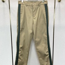 Moncler蒙口💥砸锅卖铁都要上的新款新款原单男士休闲裤 高端定制 高端版本 时尚百搭爆款⚠️⚠️✨✨进口面料 手感超 Moncler蒙口💥砸锅卖铁都要上的新款新款原单男士休闲裤 高端定制 高端版本 时尚百搭爆款⚠️⚠️✨✨进口面料 手感超