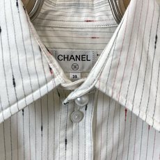CHANEL香奈儿👚砸锅卖铁都要上的新款👚新款女装休闲衬衫 高端版本!独特设计 专柜定制面料 透气舒适度高,细节无可挑剔 CHANEL香奈儿👚砸锅卖铁都要上的新款👚新款女装休闲衬衫 高端版本!独特设计 专柜定制面料 透气舒适度高,细节无可挑剔