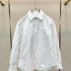 CHANEL香奈儿👚砸锅卖铁都要上的新款👚新款女装休闲衬衫 高端版本!独特设计 专柜定制面料 透气舒适度高,细节无可挑剔 CHANEL香奈儿👚砸锅卖铁都要上的新款👚新款女装休闲衬衫 高端版本!独特设计 专柜定制面料 透气舒适度高,细节无可挑剔