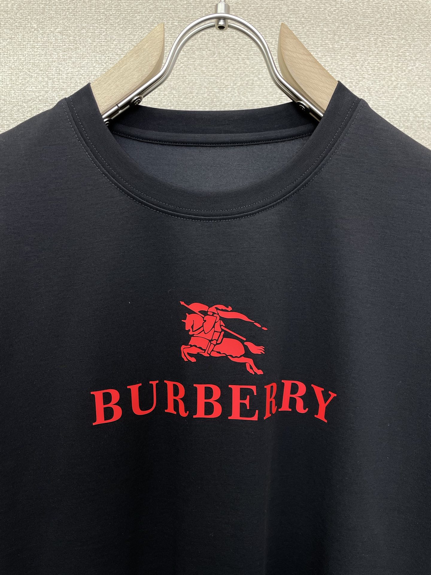 Burberry巴宝莉💥砸锅卖铁都要上的新款新款原单男士休闲短袖 高端定制 高端版本 时尚百搭爆款⚠️⚠️✨✨进口面料 