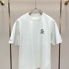 Gucci古驰💥砸锅卖铁都要上的新款新款原单男士休闲短袖 高端定制 高端版本 时尚百搭爆款⚠️⚠️✨✨进口面料 手感超柔 Gucci古驰💥砸锅卖铁都要上的新款新款原单男士休闲短袖 高端定制 高端版本 时尚百搭爆款⚠️⚠️✨✨进口面料 手感超柔