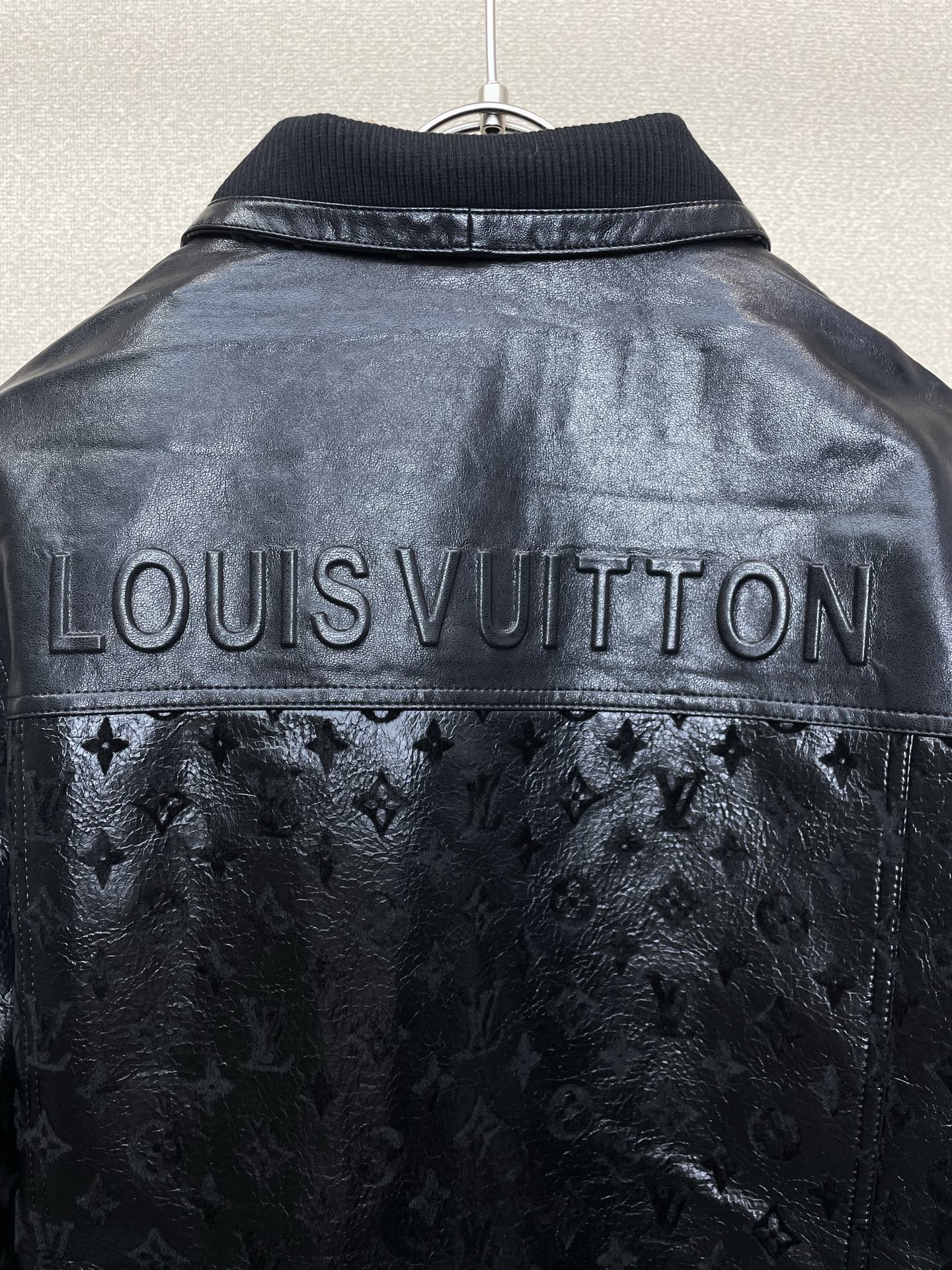 Louis Vuitton路易威登💥砸锅卖铁都要上的新款新款原单男士休闲夹克 高端定制 高版本 时尚百搭爆款⚠️✨原版进