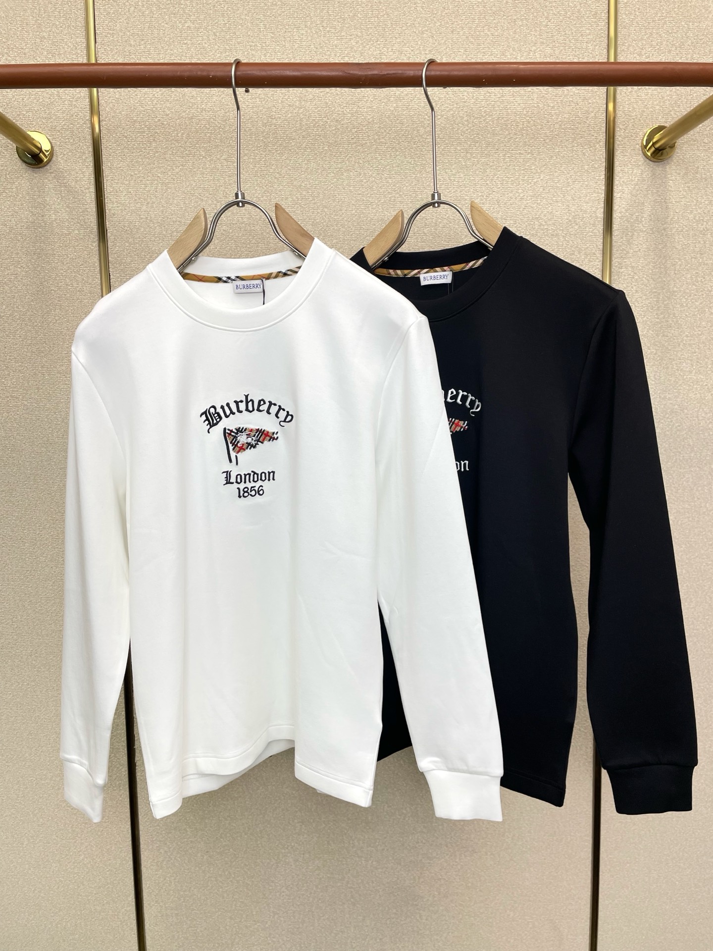 Burberry巴宝莉💥砸锅卖铁都要上的新款新款原单男士休闲长袖 高端定制 高版本 时尚百搭爆款⚠️⚠️✨✨进口面料 手