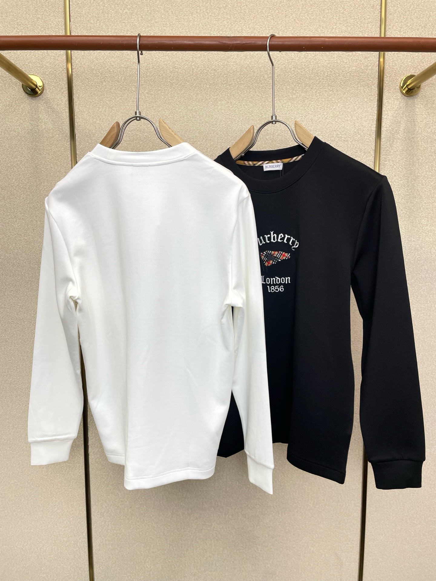 Burberry巴宝莉💥砸锅卖铁都要上的新款新款原单男士休闲长袖 高端定制 高版本 时尚百搭爆款⚠️⚠️✨✨进口面料 手