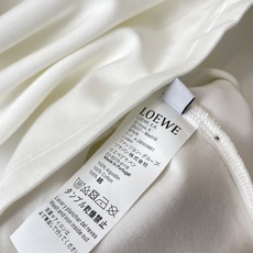LOEWE罗意威💥砸锅卖铁都要上的新款新款原单男士休闲长袖 高端定制 高版本 时尚百搭爆款⚠️⚠️✨✨进口面料 手感超柔 LOEWE罗意威💥砸锅卖铁都要上的新款新款原单男士休闲长袖 高端定制 高版本 时尚百搭爆款⚠️⚠️✨✨进口面料 手感超柔