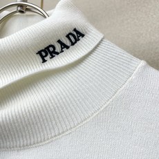 Prada普拉达💥砸锅卖铁都要上的新款新款原单男士休闲高领针织衫 高端定制 高端版本 时尚百搭爆款⚠️⚠️✨✨进口面料 Prada普拉达💥砸锅卖铁都要上的新款新款原单男士休闲高领针织衫 高端定制 高端版本 时尚百搭爆款⚠️⚠️✨✨进口面料
