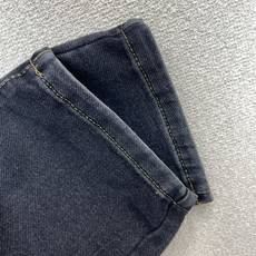 ZEGNA杰尼亚💥独家专供新款牛仔裤👖高端版本!专柜定制面料 透气舒适度高,细节无可挑剔,品牌元素设计理念,体现高品质。 ZEGNA杰尼亚💥独家专供新款牛仔裤👖高端版本!专柜定制面料 透气舒适度高,细节无可挑剔,品牌元素设计理念,体现高品质。