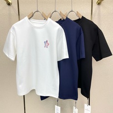 Moncler蒙口💥独家专供新款原单男士休闲短袖 高端定制 高端版本 时尚百搭爆款⚠️⚠️✨✨进口面料 手感超柔软细腻 Moncler蒙口💥独家专供新款原单男士休闲短袖 高端定制 高端版本 时尚百搭爆款⚠️⚠️✨✨进口面料 手感超柔软细腻