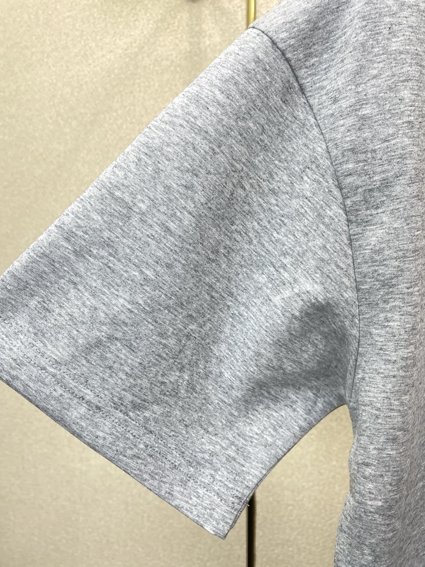 ARMANI阿玛尼💥独家专供新款原单男士休闲短袖 高端定制 高端版本 时尚百搭爆款⚠️⚠️✨✨进口面料 手感超柔软细腻 