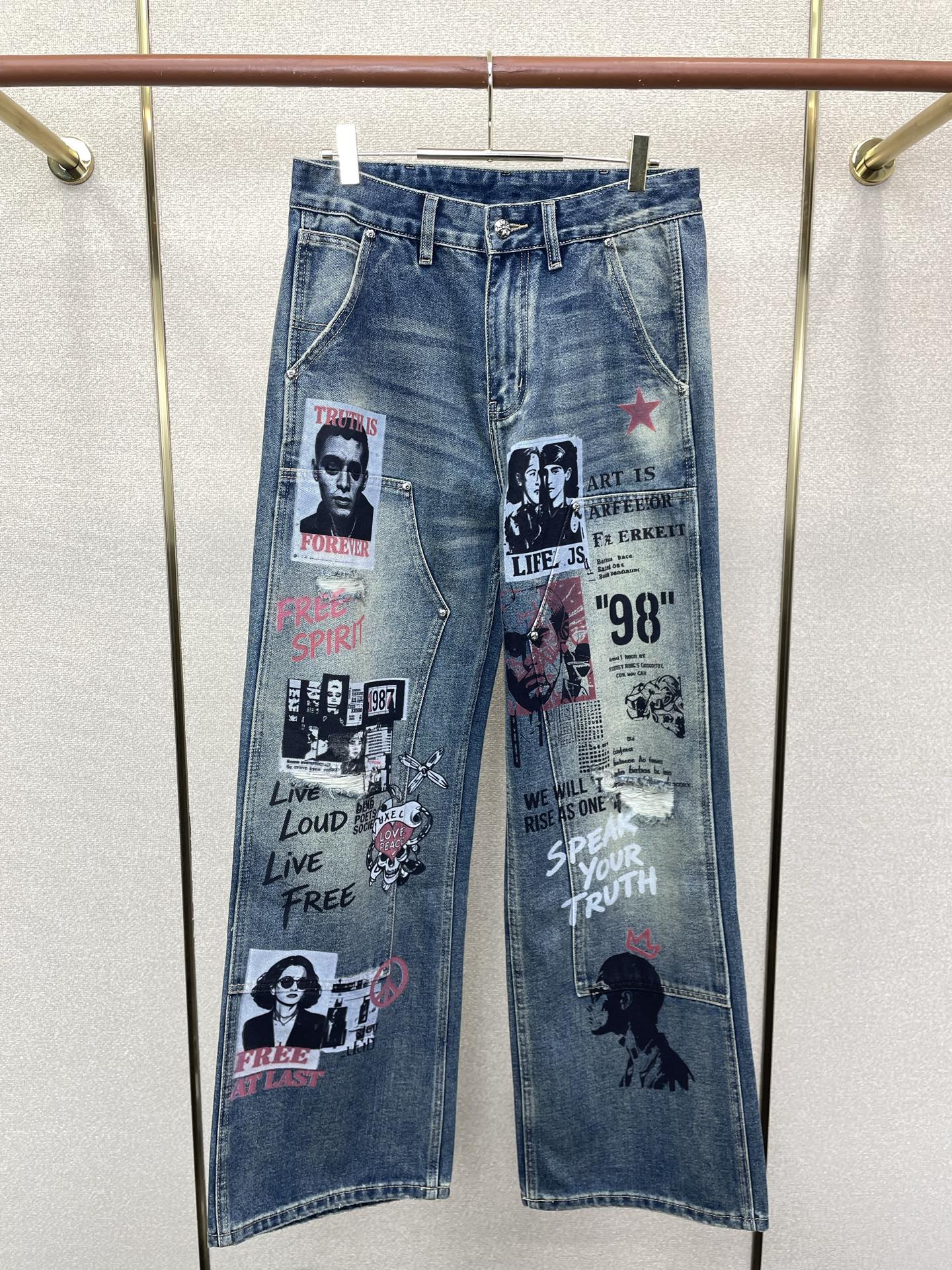 Chrome hearts克罗心💥独家专供新款休闲牛仔阔腿裤👖高端版本 专柜定制面料 透气舒适度高，细节无可挑剔，品牌元