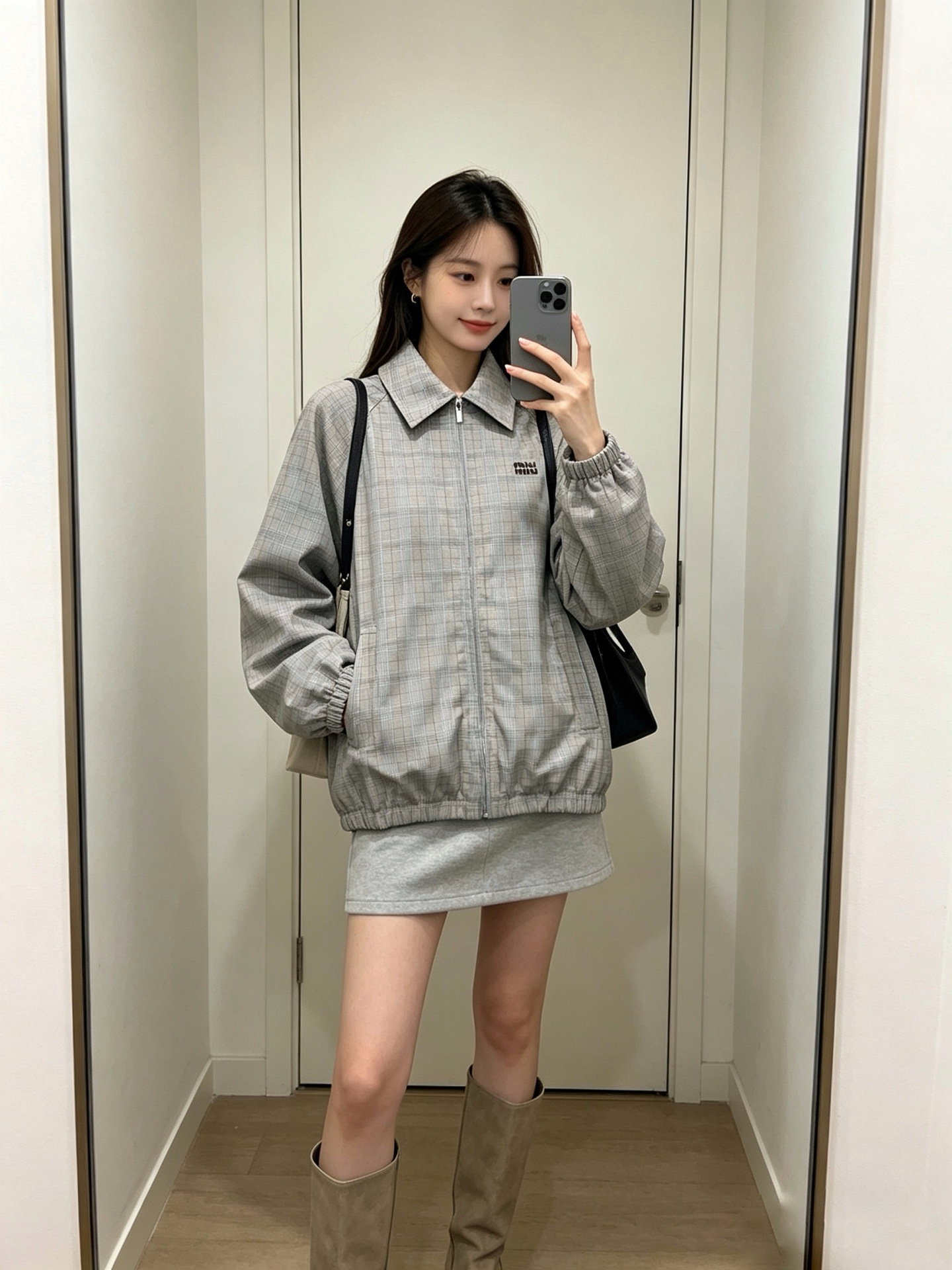 Miumiu谬谬👚独家专供👚新款女装休闲格子外套 高端版本！独特设计 专柜定制面料 透气舒适度高，细节无可挑剔，品牌元素