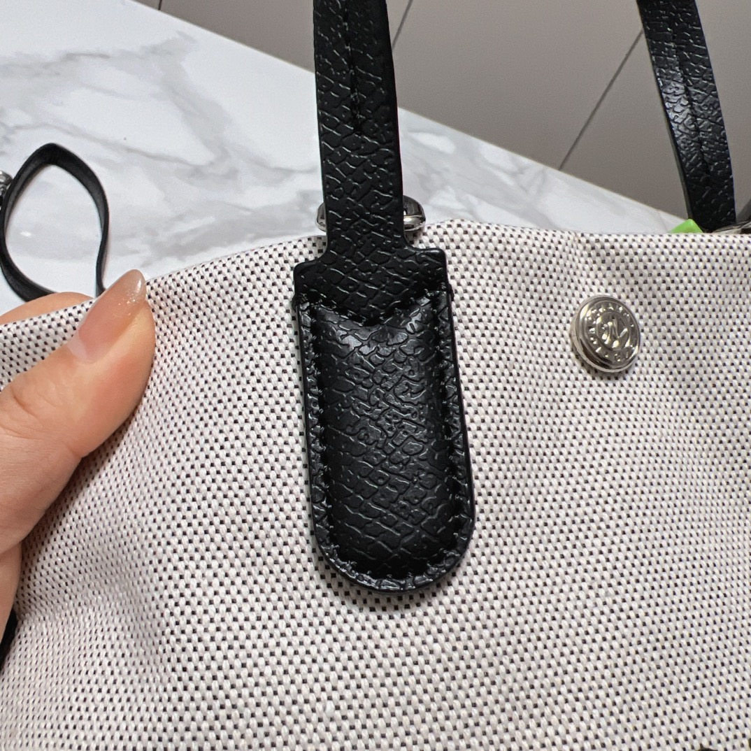 Louis Vuitton Haute Couture Classic Luxury Handbag Shoulder Crossbody 5