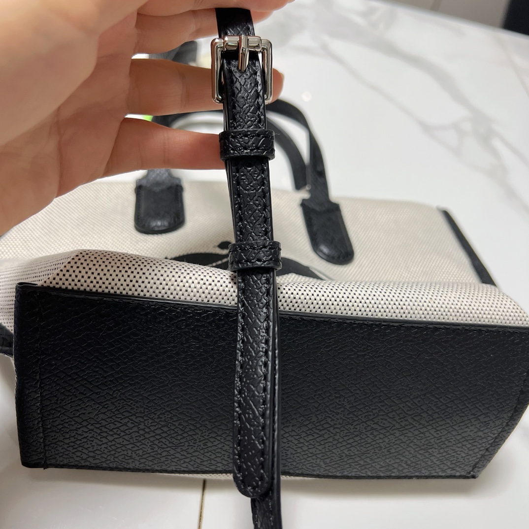 Louis Vuitton Haute Couture Classic Luxury Handbag Shoulder Crossbody 4
