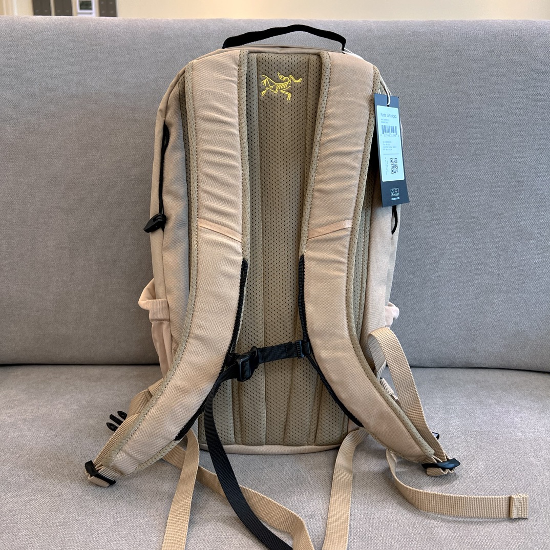Mantis16L登山包 7