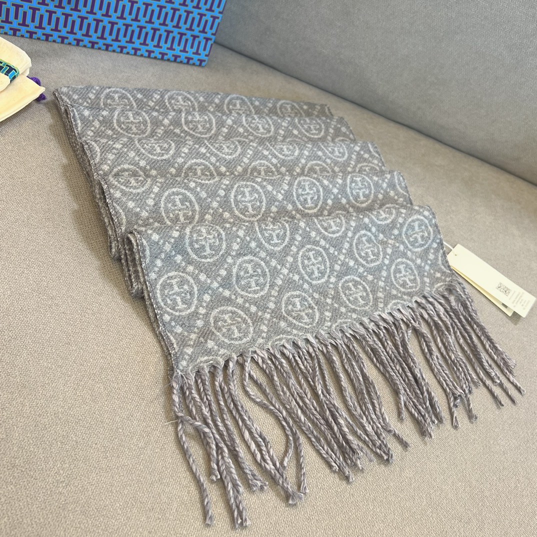 Chanel Haute Couture Silk Twill Scarf Shawl Ref 4