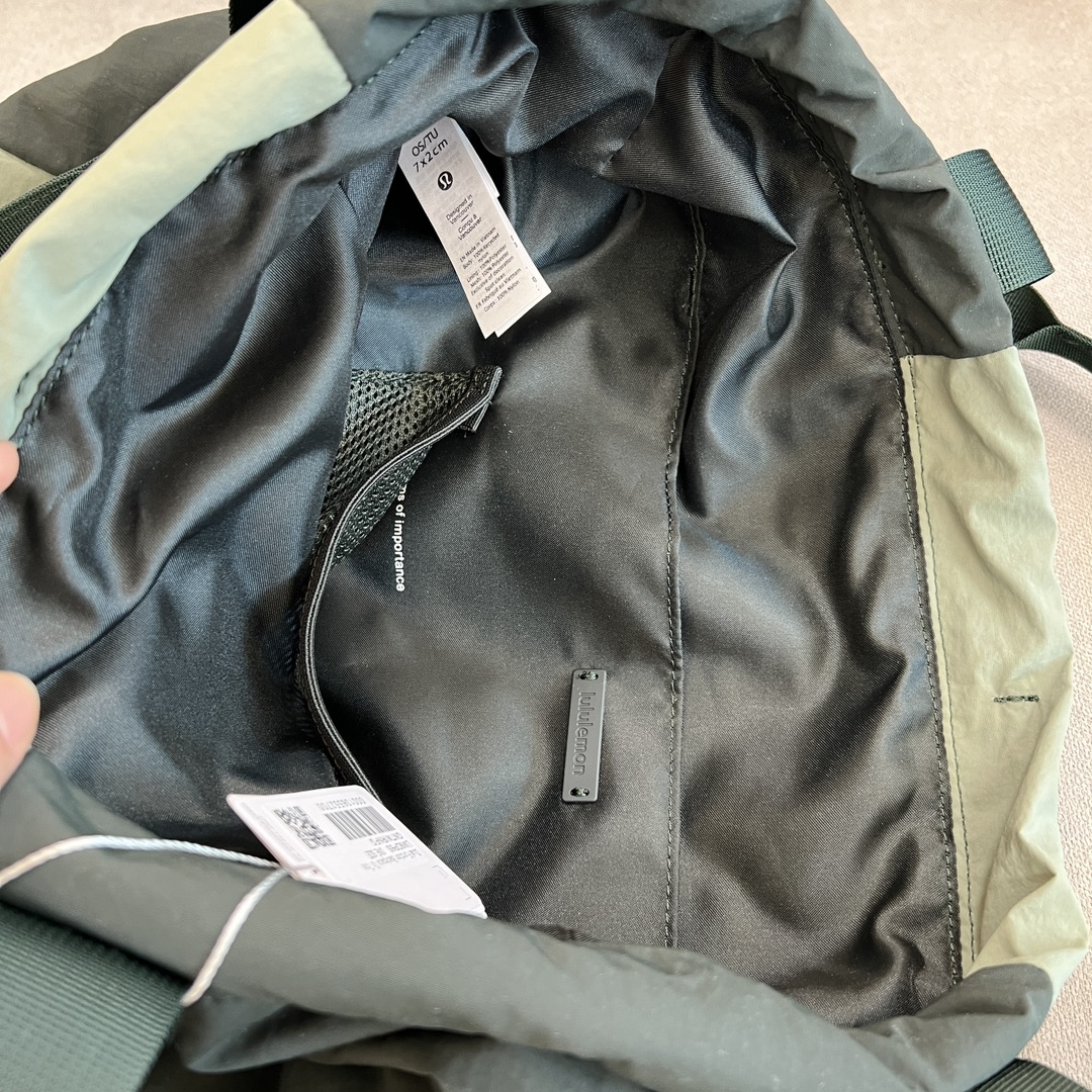 lululemon dualfunction18L两用双肩背包休闲单肩托特包瑜伽包女 8