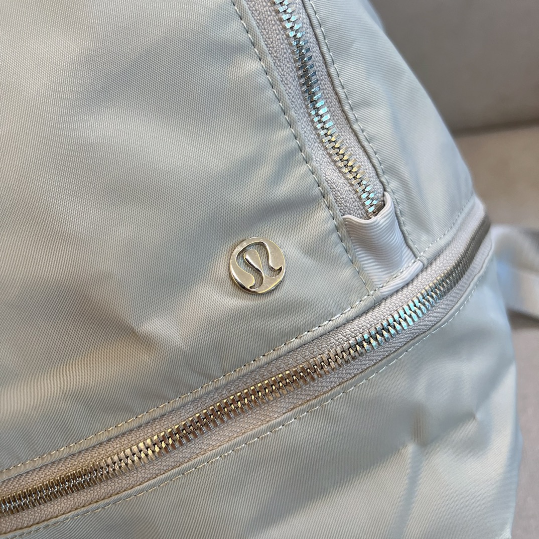 ultra-lightweight travel tote backpack crafted from premium - Comprehensive 5