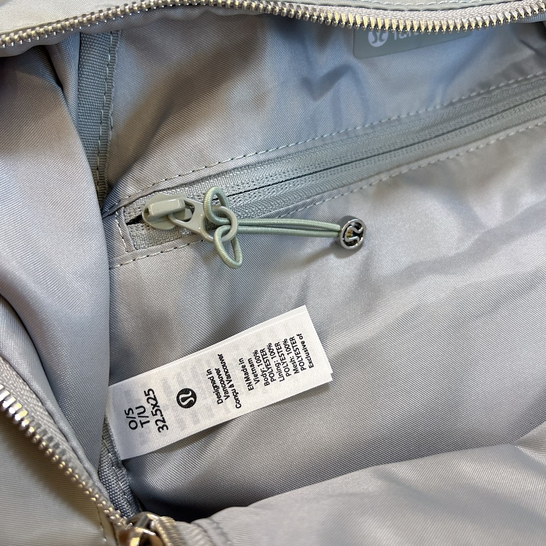 ultra-lightweight travel tote backpack crafted from premium - Comprehensive 8