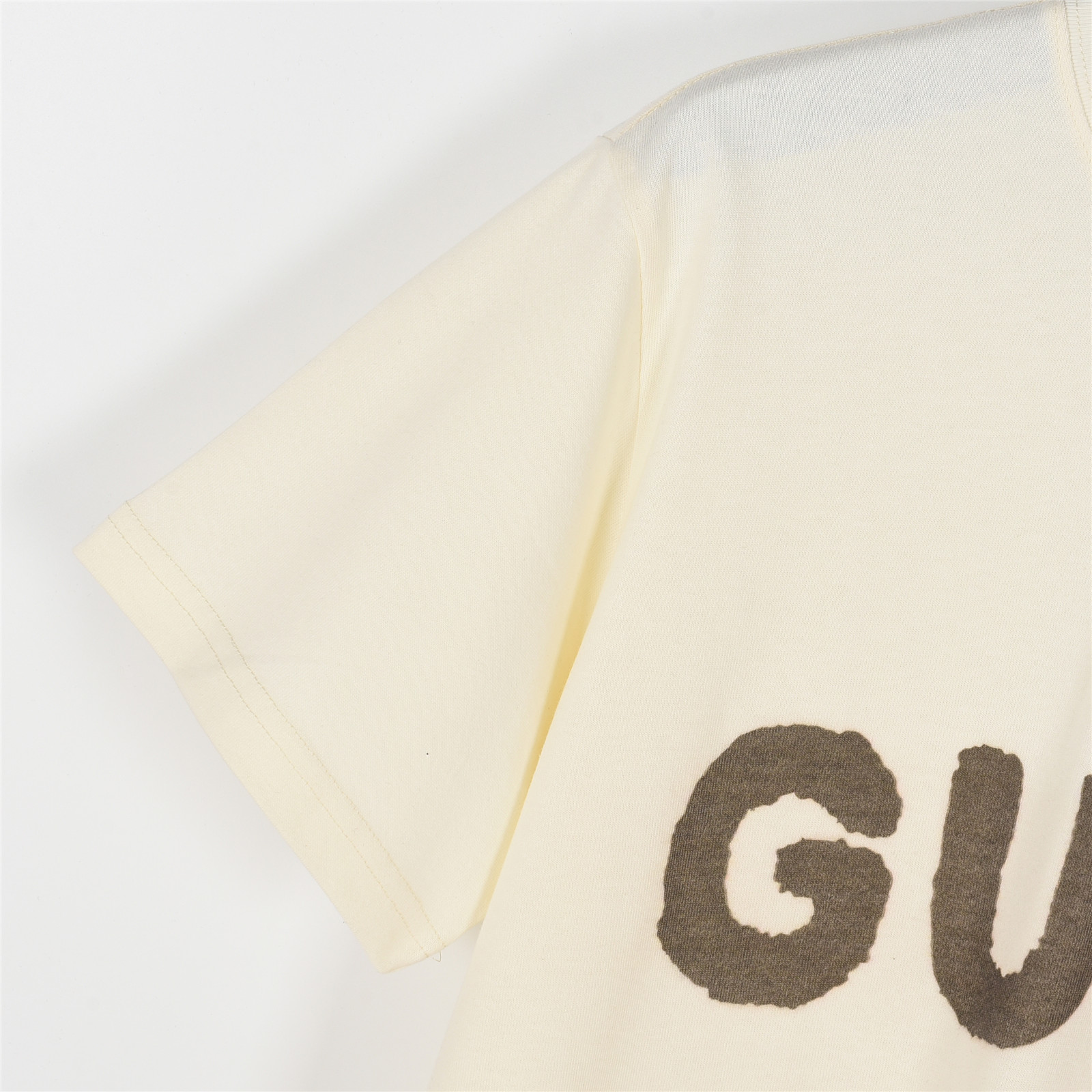 GUCCI古驰2025春夏新品插画趣味动物数码直喷工艺短袖T恤