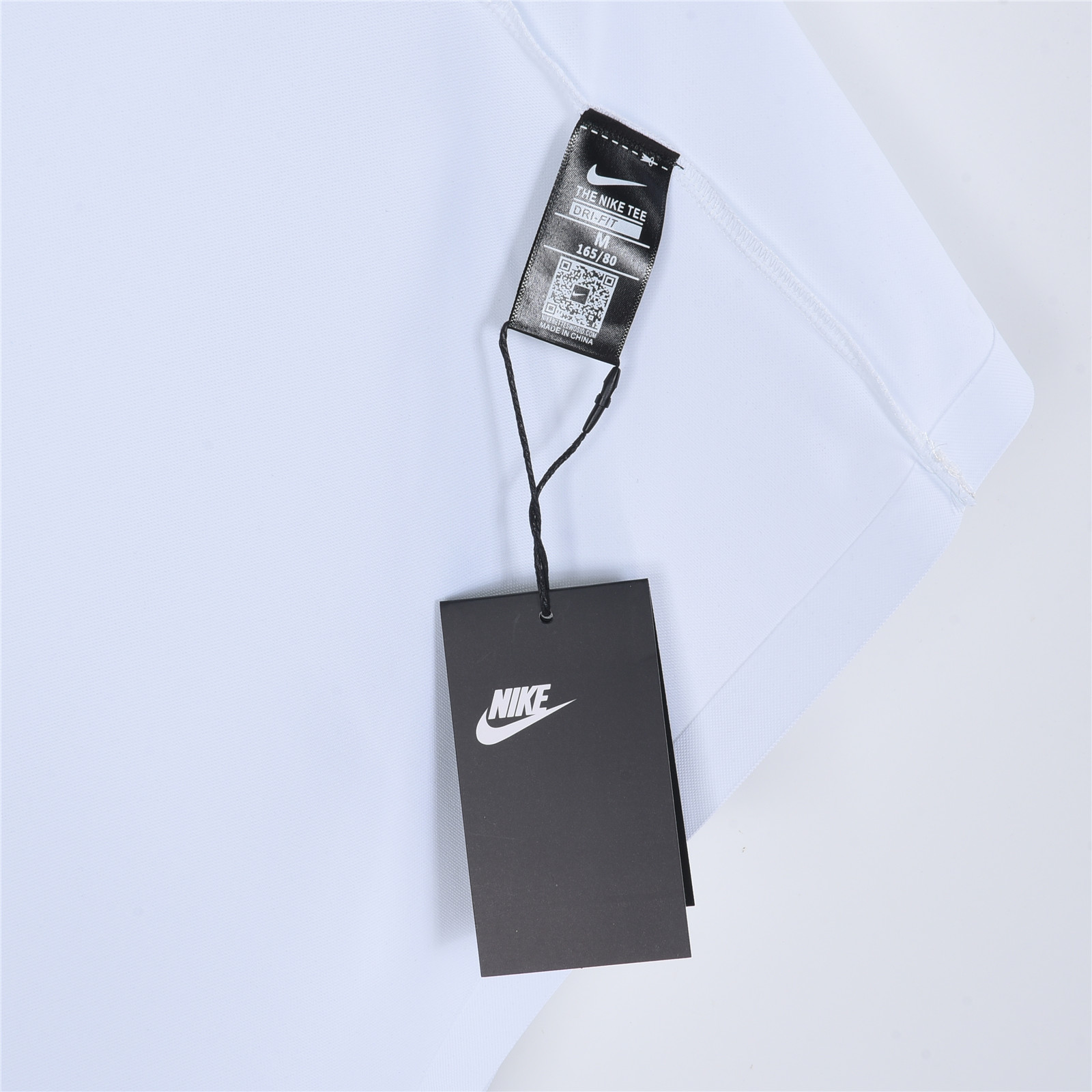 礼盒包装圆领 Nike耐克速干冰丝圆领短袖 白色
