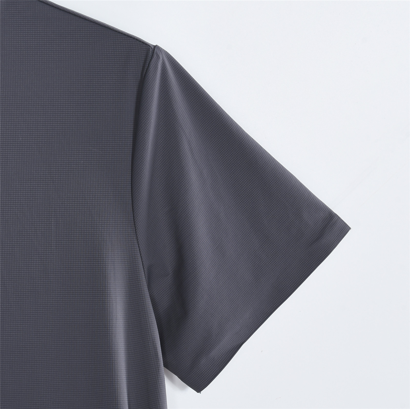 DESCENTE / 迪桑特 华夫格冰丝棉无痕速干polo短袖 深灰色