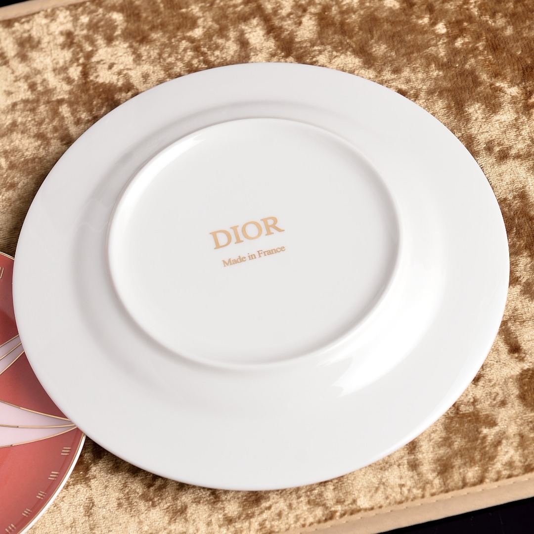 Dior Haute Couture Maison Lifestyle Luxury Home Decor Blanket Tableware 7
