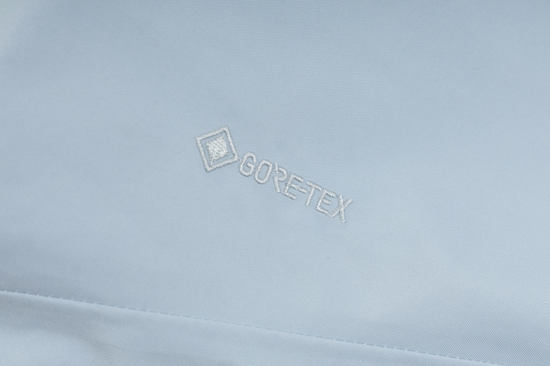 ARCTERYX Betat Ltd 26844: Lightweight Waterproof Gas Caps for Extreme Weather - 图片 8