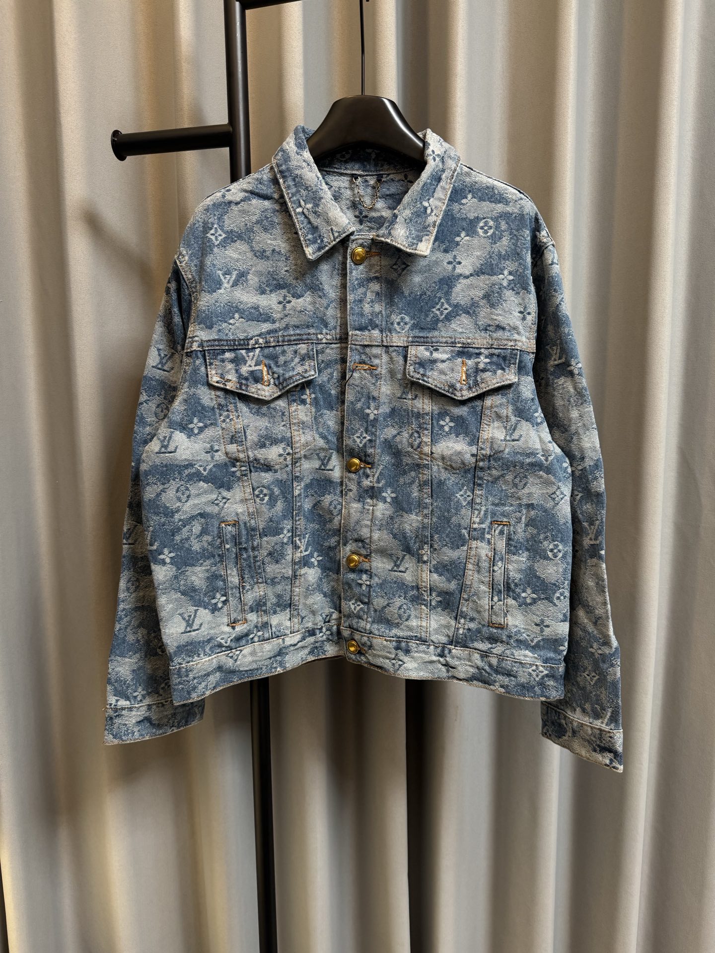 P155 [Día siguiente] LOUIS VUITTON/Louis 26FW1v Chaqueta jacquard integral tipo camión lavada Fusha (azul; los pantalon…