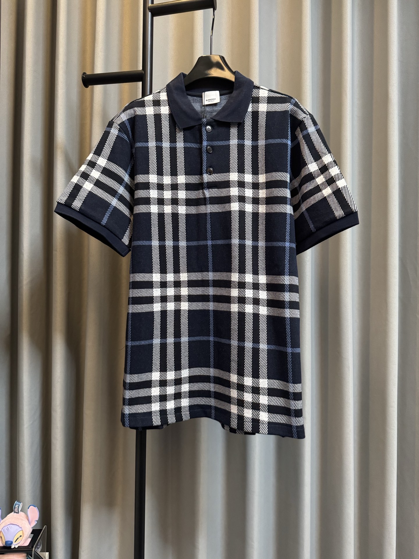 P180 [Réplica de alta gama] BBR / Burberry 26Ss nuevo polo casual de manga corta a cuadros con bloques de colores (colo…