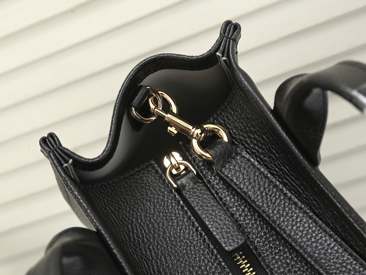 MarcJacobs 纯皮托特包🐮💯(心动一万次真皮托特包也太香了!姐妹们我又整理出来了MarcJaco