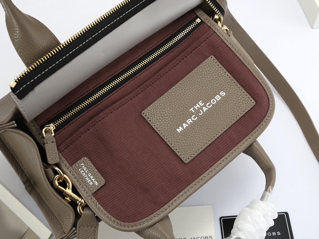 MarcJacobs 纯皮托特包🐮💯(心动一万次真皮托特包也太香了!姐妹们我又整理出来了MarcJaco