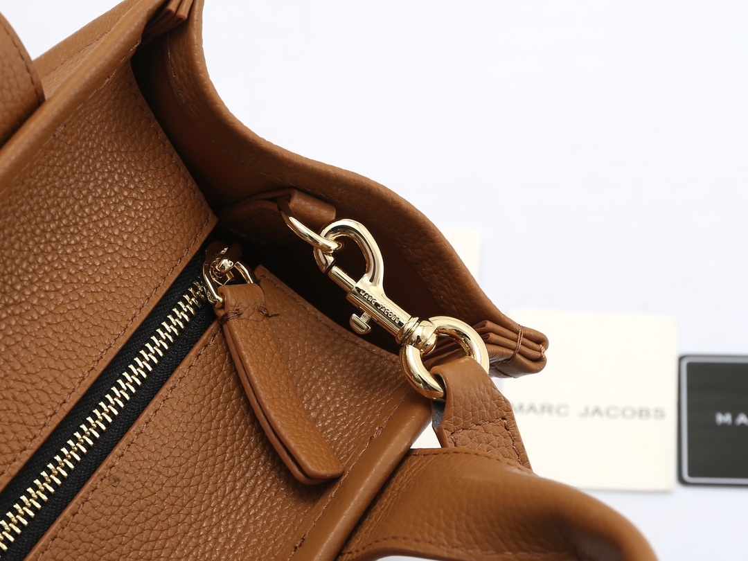 MarcJacobs 纯皮托特包🐮💯(心动一万次真皮托特包也太香了!姐妹们我又整理出来了MarcJaco