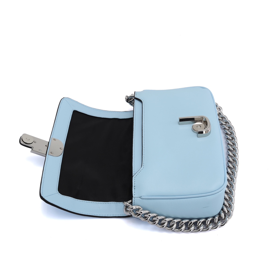 MJ秋冬新款，明星同款超热卖款；可单肩斜挎手提 链条可拆卸 长肩带可拆卸可调节长短 二条肩带可随意搭配 