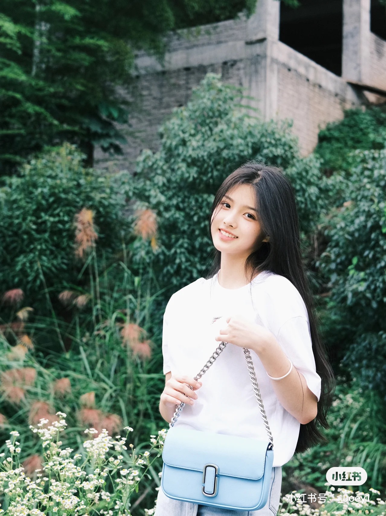 MJ秋冬新款，明星同款超热卖款；可单肩斜挎手提 链条可拆卸 长肩带可拆卸可调节长短 二条肩带可随意搭配 