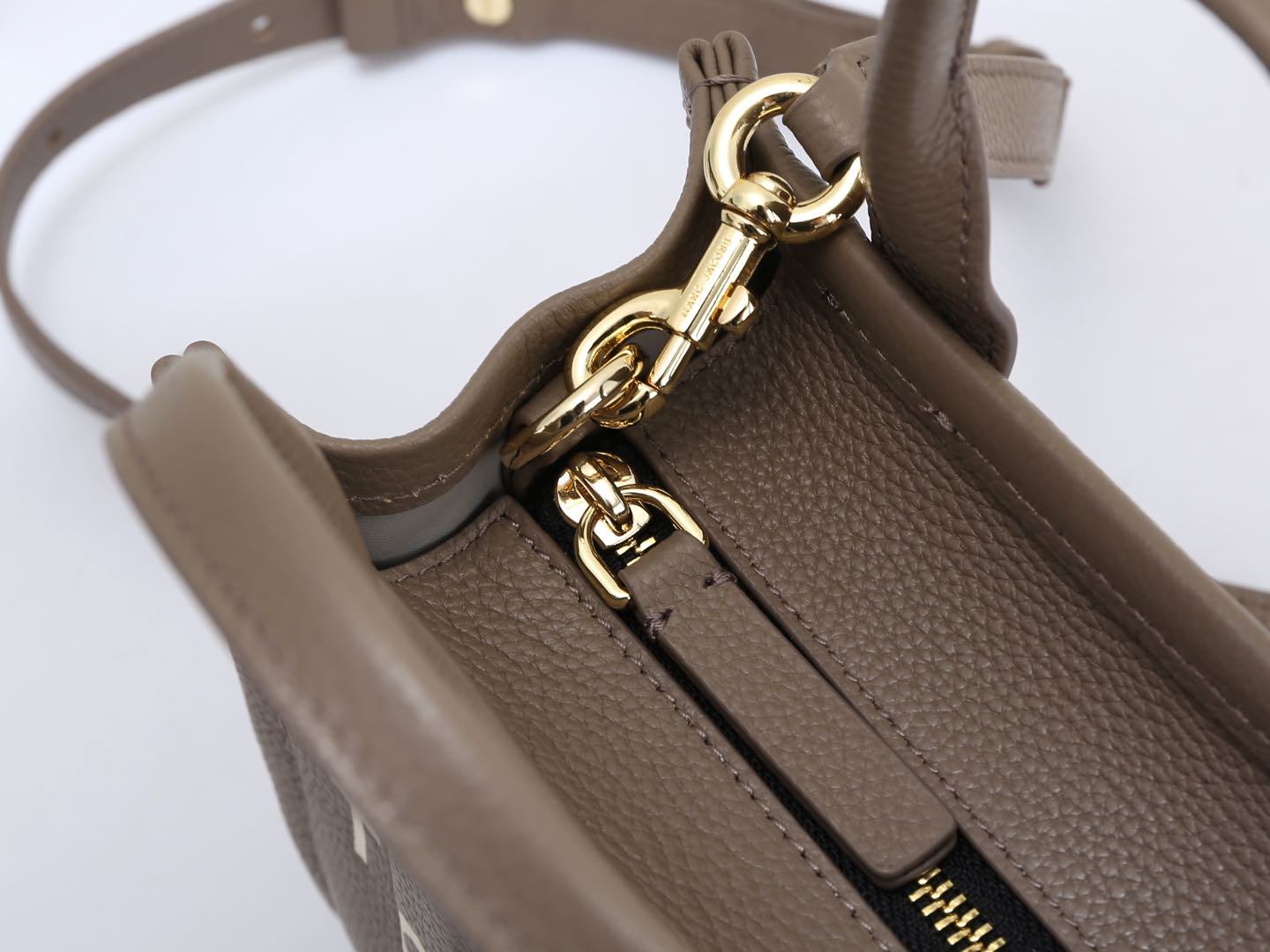 MarcJacobs 纯皮托特包🐮💯(心动一万次真皮托特包也太香了!姐妹们我又整理出来了MarcJaco